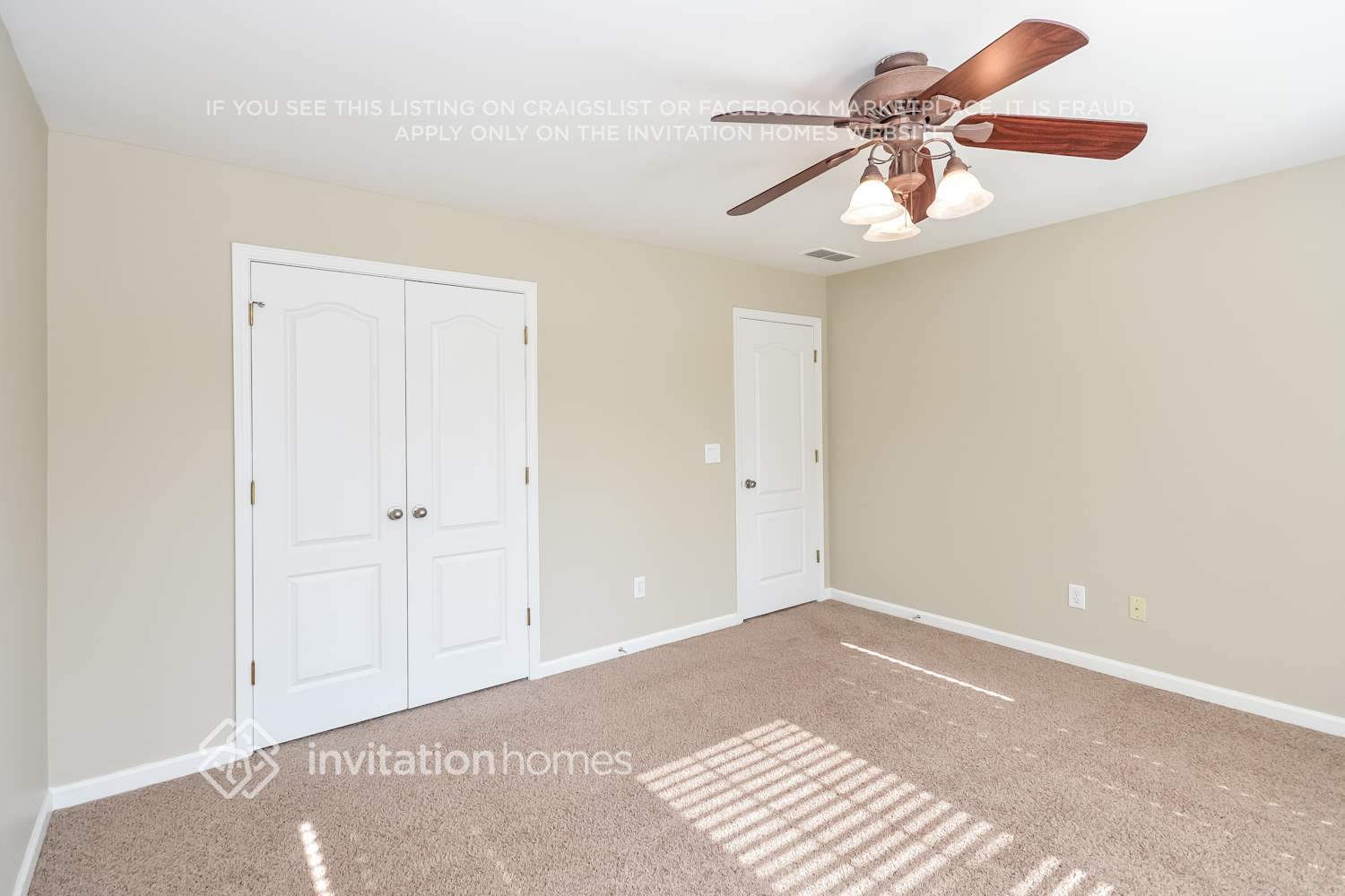 Building Photo - 734 Laurel W Ct