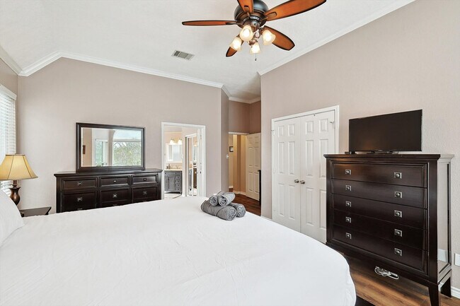 Building Photo - 2005 Glory Creek Cir