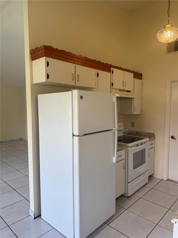 Building Photo - 62 Dorset Dr