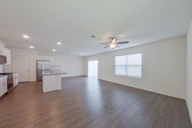 Building Photo - 32165 Katelin Cir