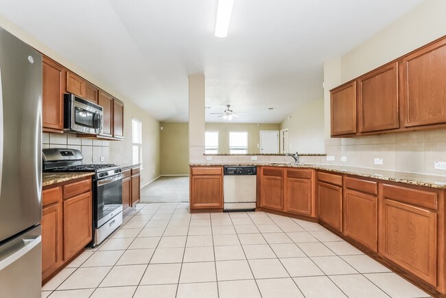 Building Photo - 20419 Friesian Trail