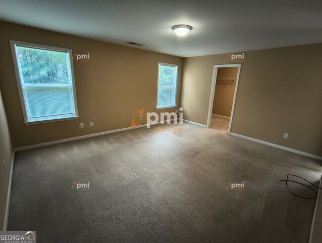 Building Photo - 350 Fairmont Way