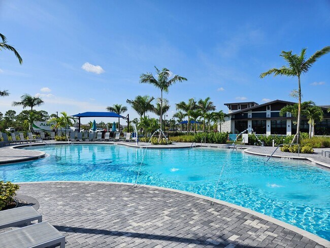 Building Photo - 12665 Radiance Ct