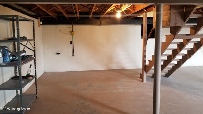 Building Photo - 5501 Billtown Rd