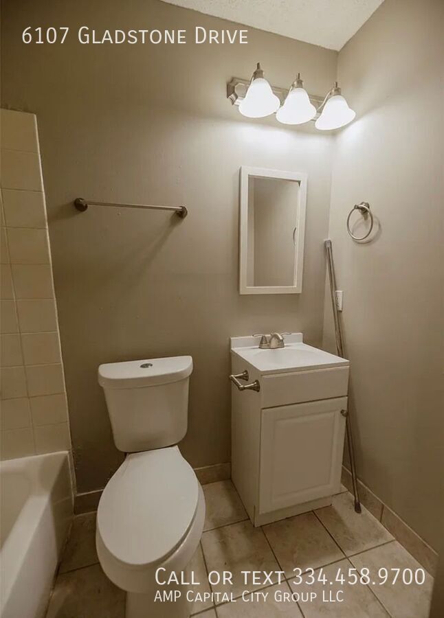 Building Photo - 6107 Gladstone Dr