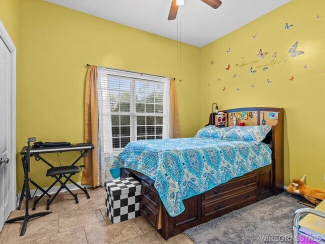 Building Photo - Available December!