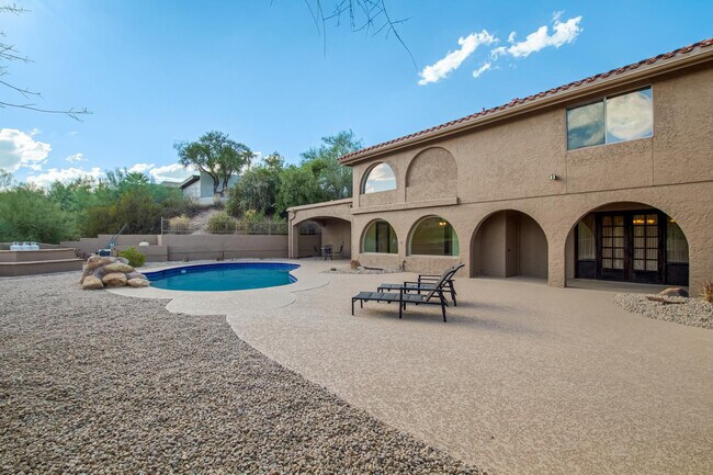 Building Photo - 16915 E Jacklin Dr