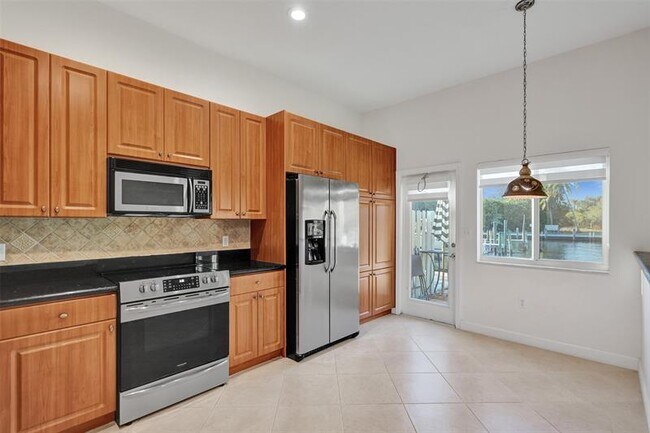 Building Photo - 2724 Treasure Cove Cir