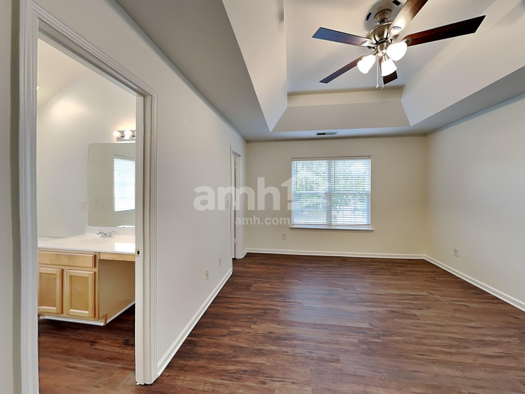 Building Photo - 7225 Hidden Creek Dr
