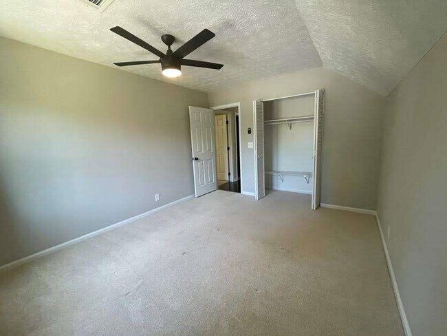 Building Photo - 759 Brownlee Ln