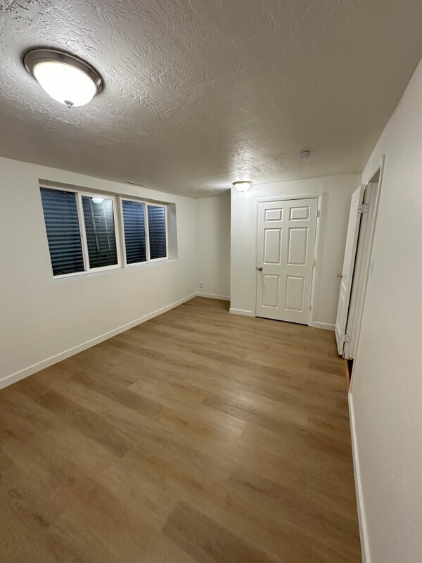 Building Photo - 725 S 1000 W