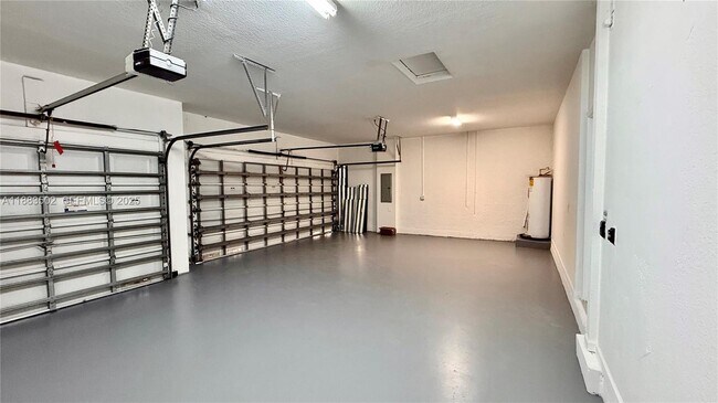 Building Photo - 13843 SW 31st St