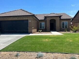 Building Photo - 3 bedroom/ 2 bathroom home located in a cu...