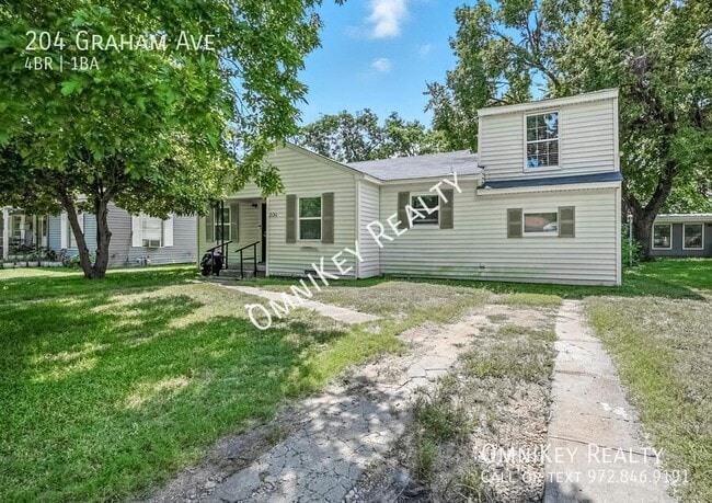 Building Photo - 204 Graham Ave