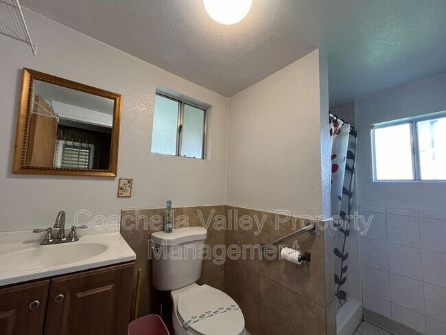 Building Photo - 46630 Vargas Rd