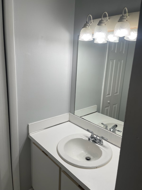 Building Photo - 4704 SW 136th Pl