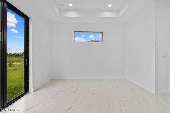 Building Photo - 933 Gleason St