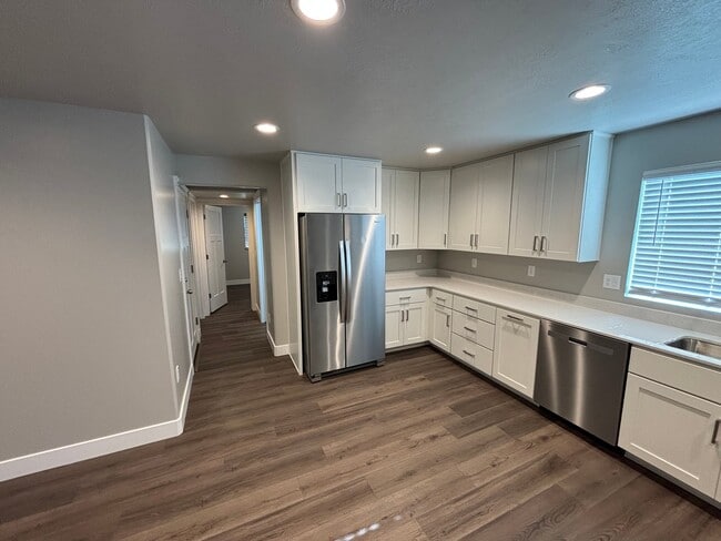 Building Photo - 4396 W 300 N