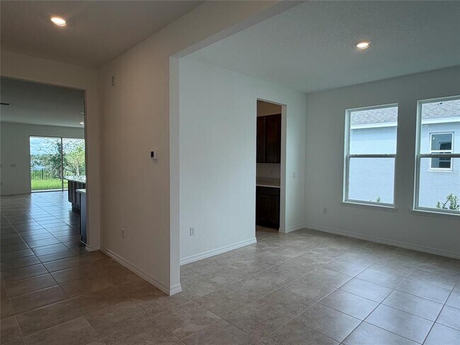 Building Photo - 19350 Lochside Ln