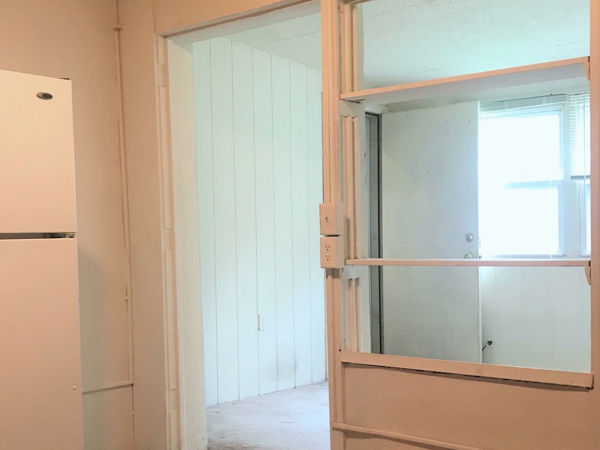 Building Photo - 6418 University Ave