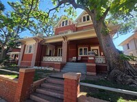 Building Photo - Charming 1-Bedroom Apartment in Denver's Capitol Hill Neighborhood