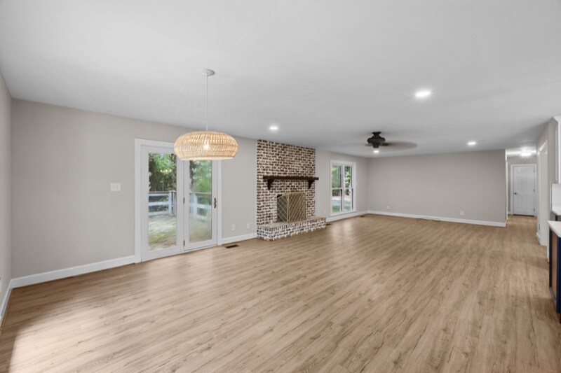 Building Photo - 229 Snead Rd