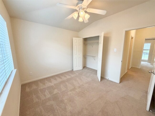 Building Photo - 25122 Southbriar Ln