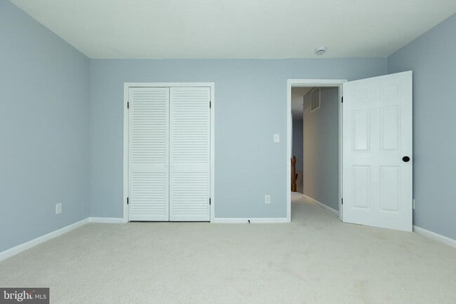Building Photo - 13640 Deerwater Dr