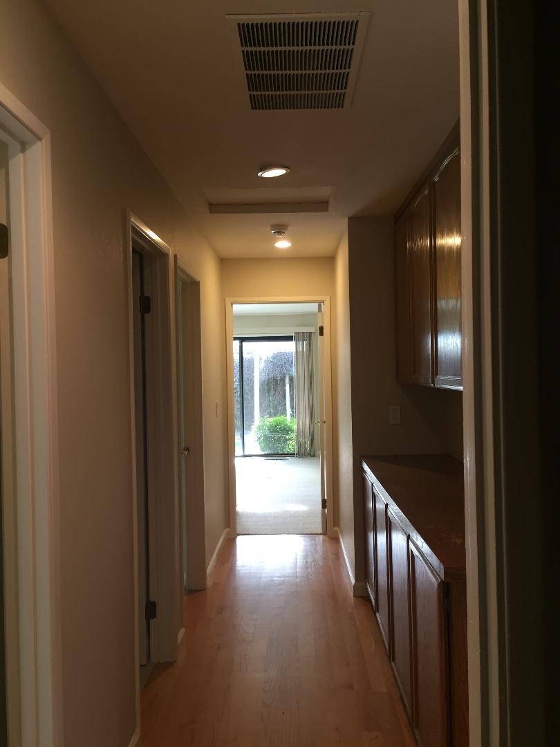 Building Photo - 4331 Montmorency Ct