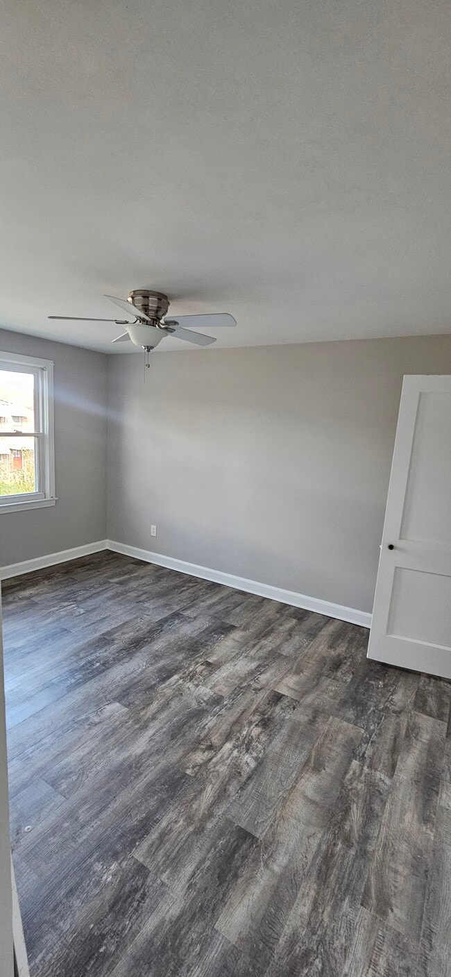 Building Photo - 534 E Frederick St