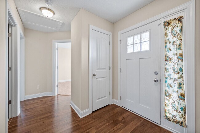 Building Photo - Welcome to Sterling Farms!