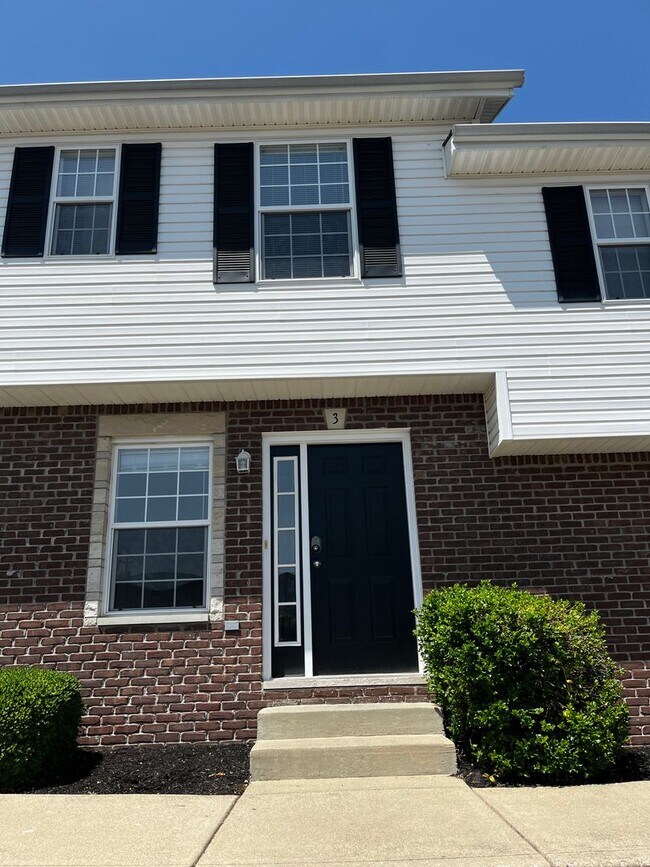 Interior Photo - Crimson Crossing