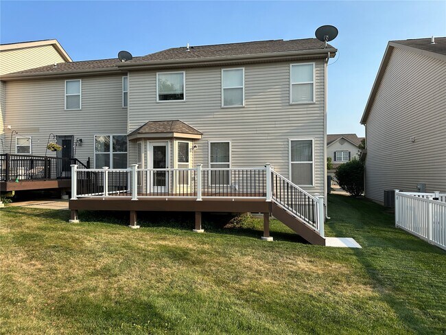 Building Photo - 207 Shady Rock Ln