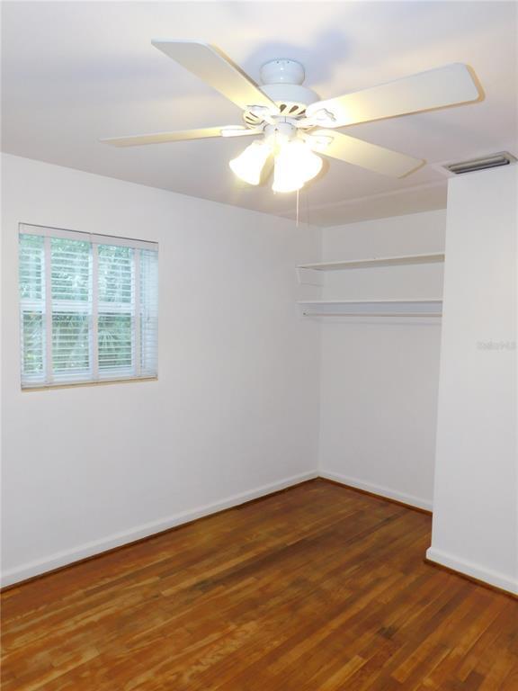 Building Photo - 118 NW 35th Ter