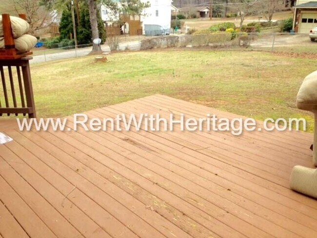 Building Photo - WOW! Fantastic 4Bedroom/ 2 Bath Ranch With All The Upgrades / Great Location / Popular Alexander ...