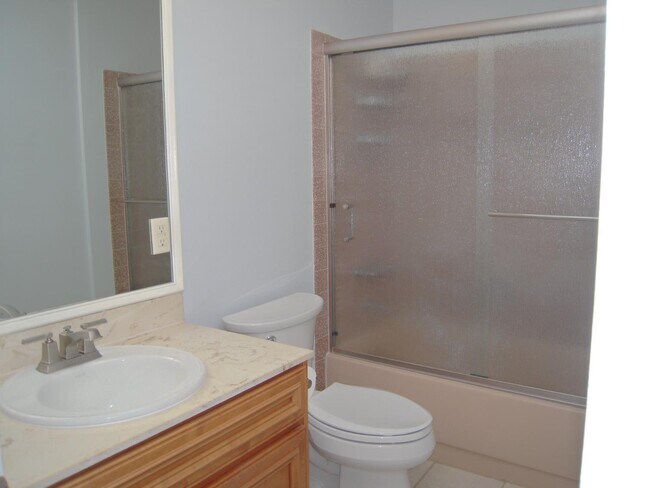 Building Photo - 168 Museum Way