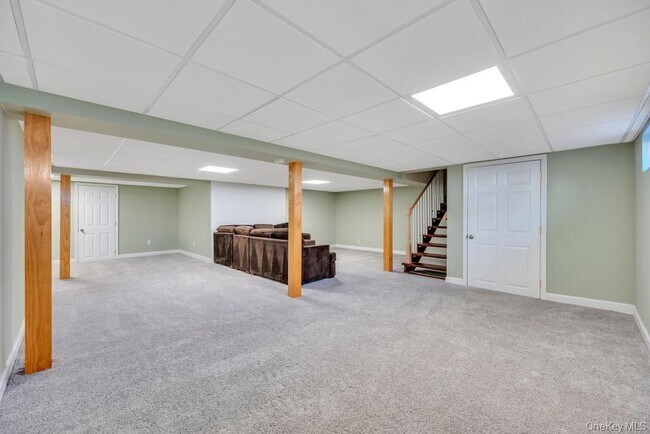 Building Photo - 3685 Prairie Path