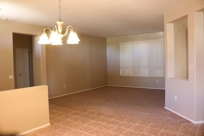 Building Photo - 20530 N Saratoga Way