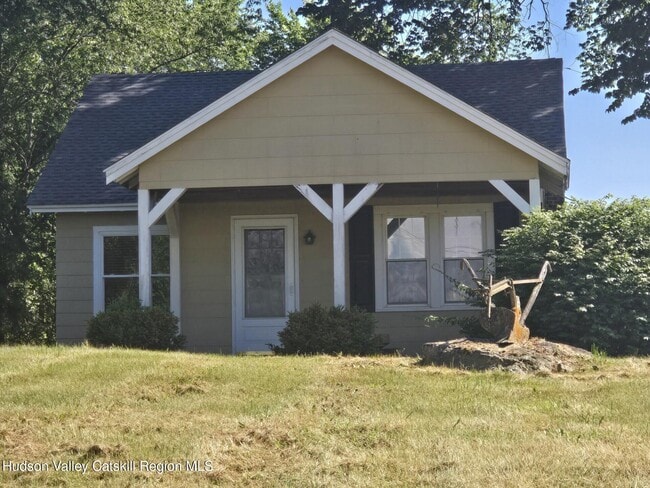 Building Photo - 479 N Mountain Rd