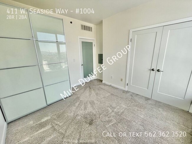 Building Photo - 411 W Seaside Wy