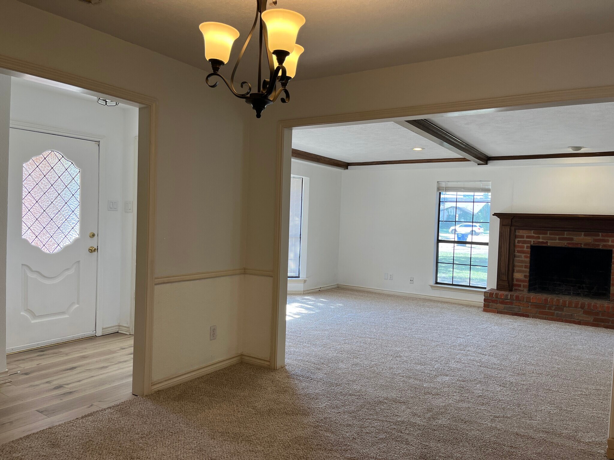 Building Photo - 6928 Walling Ln