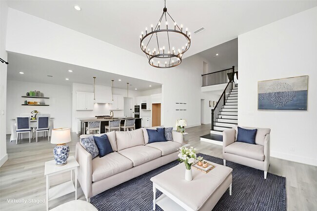 Building Photo - 10235 Forest Lake Dr