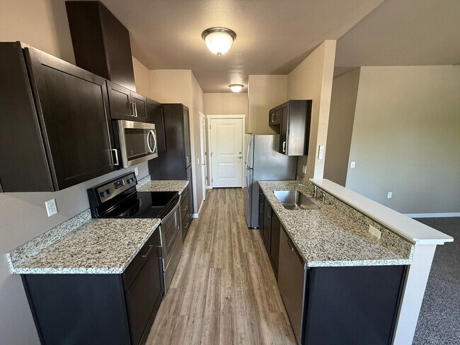 Building Photo - 4225 Hawthorne Ave NE