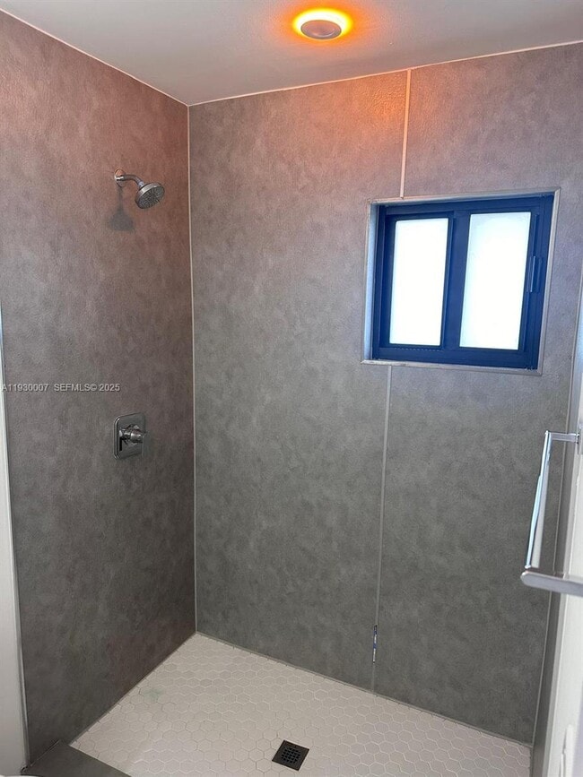 Building Photo - 574 NW 7th St