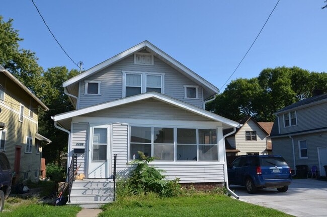 Primary Photo - 1106 Garfield Ave