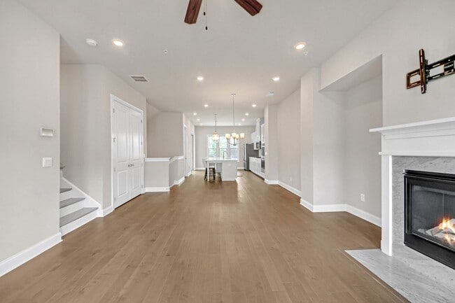 Building Photo - Chic Atlanta Area Townhome