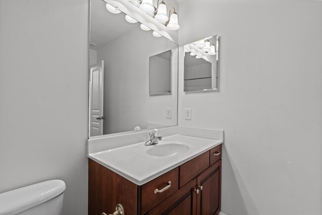 Building Photo - 8122 Lee Hall Ave