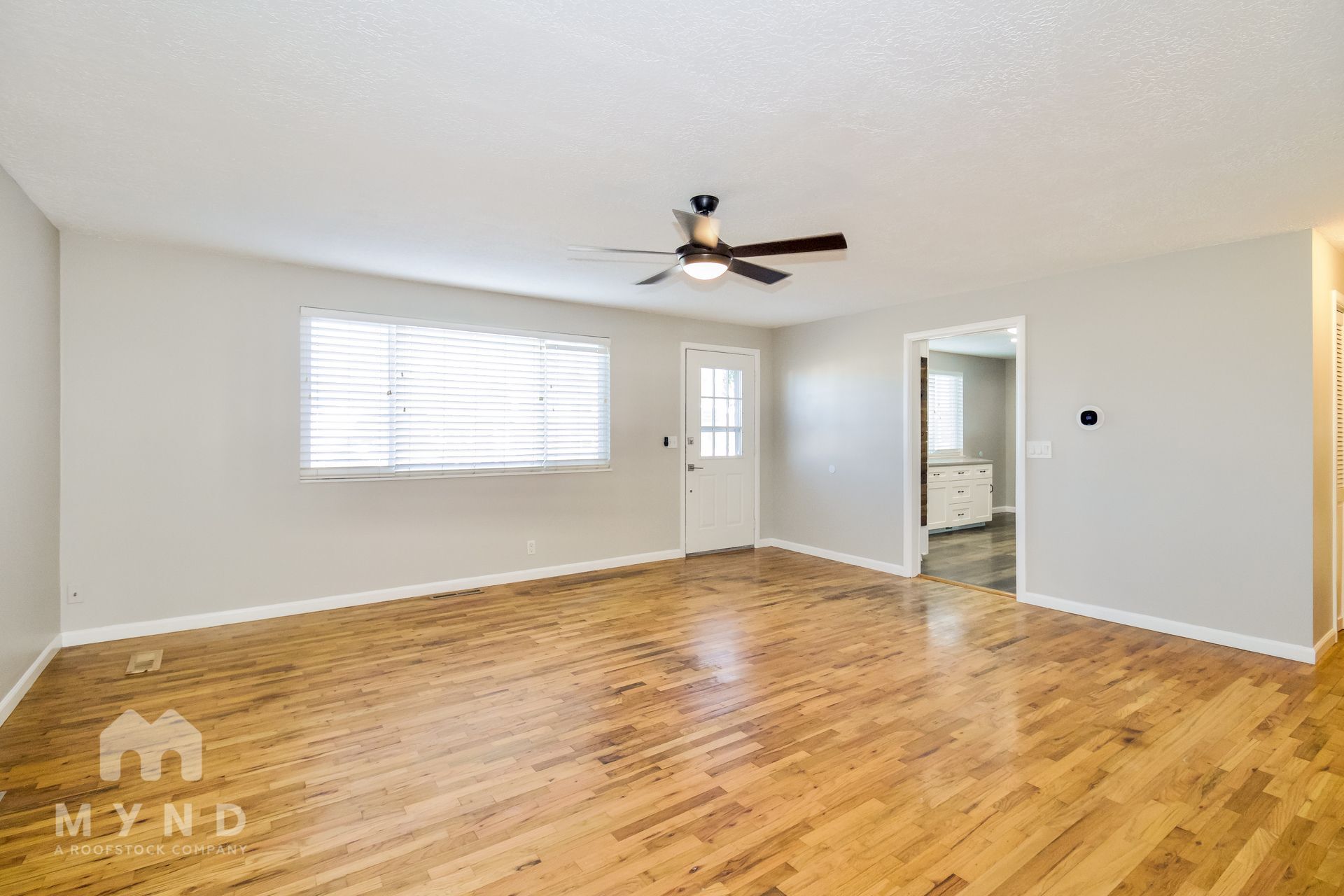 Building Photo - 381 Marquette Dr