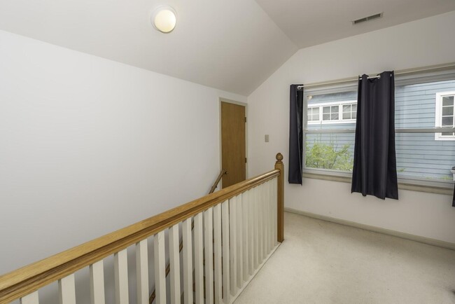 Building Photo - 1616 Morton Ave
