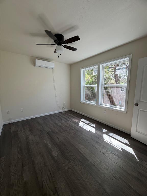 Building Photo - 507 Swanee Dr